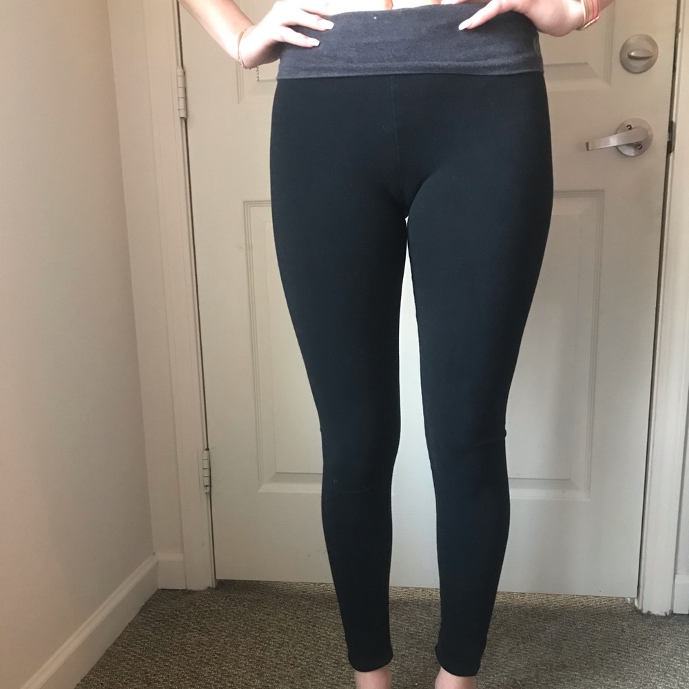 Black leggings